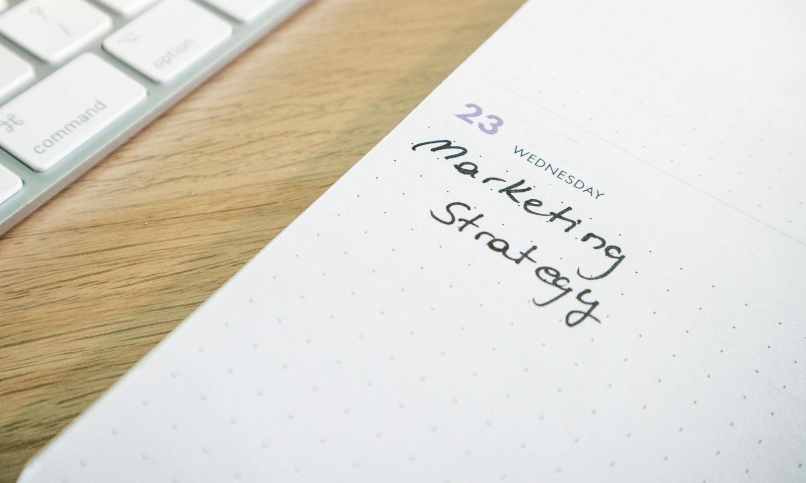 The Complete Guide To Using Apollo for B2B Prospecting and Outreach