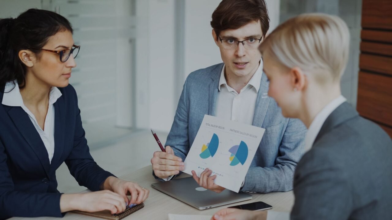 Why B2B Businesses in Your Area Keep Losing Leads at the Follow-Up Stage — and What the Data Shows