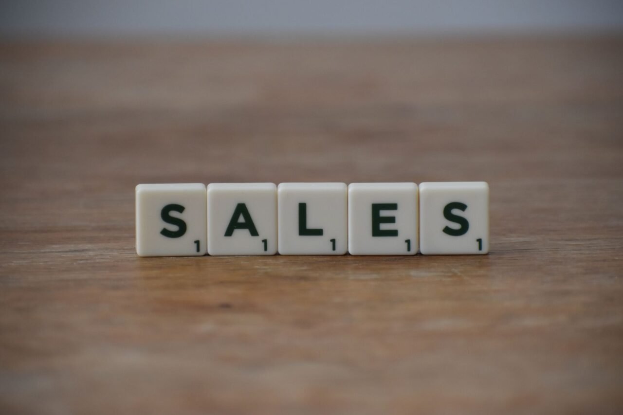 A B2B Sales Manager Asked: 'How Do You Handle Negative Replies Without Burning the Relationship?' — Answered